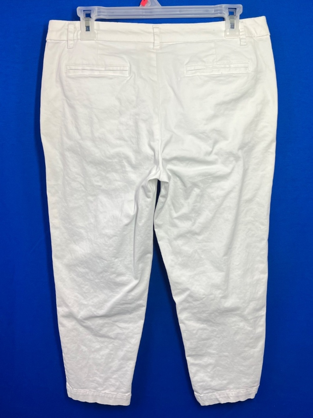 |•FADED GLORY•| White Capri Mid-Rise Pants Size 6 - Picture 2 of 4